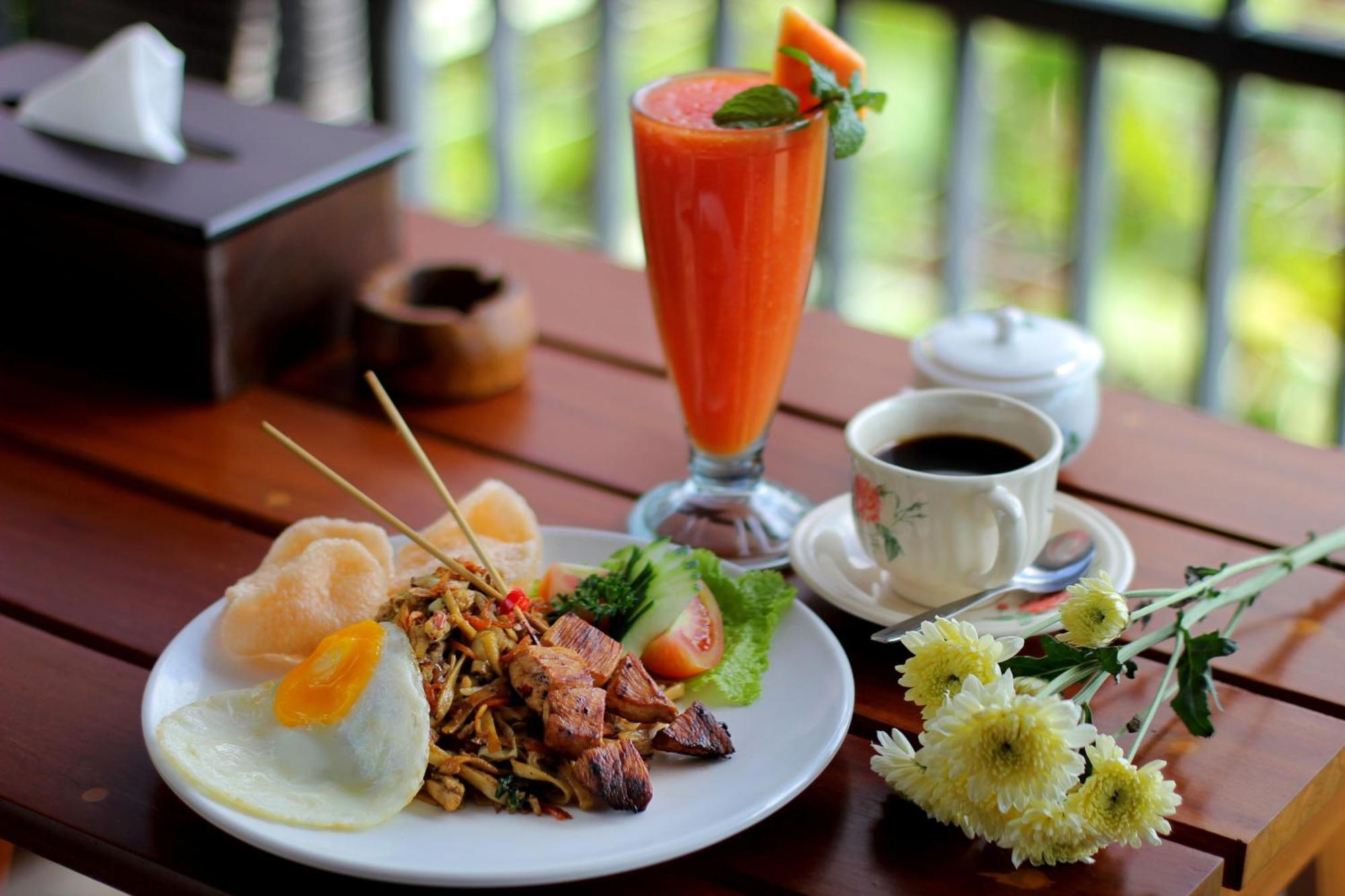Rostika Hotel Sekumpul Buleleng Exterior foto