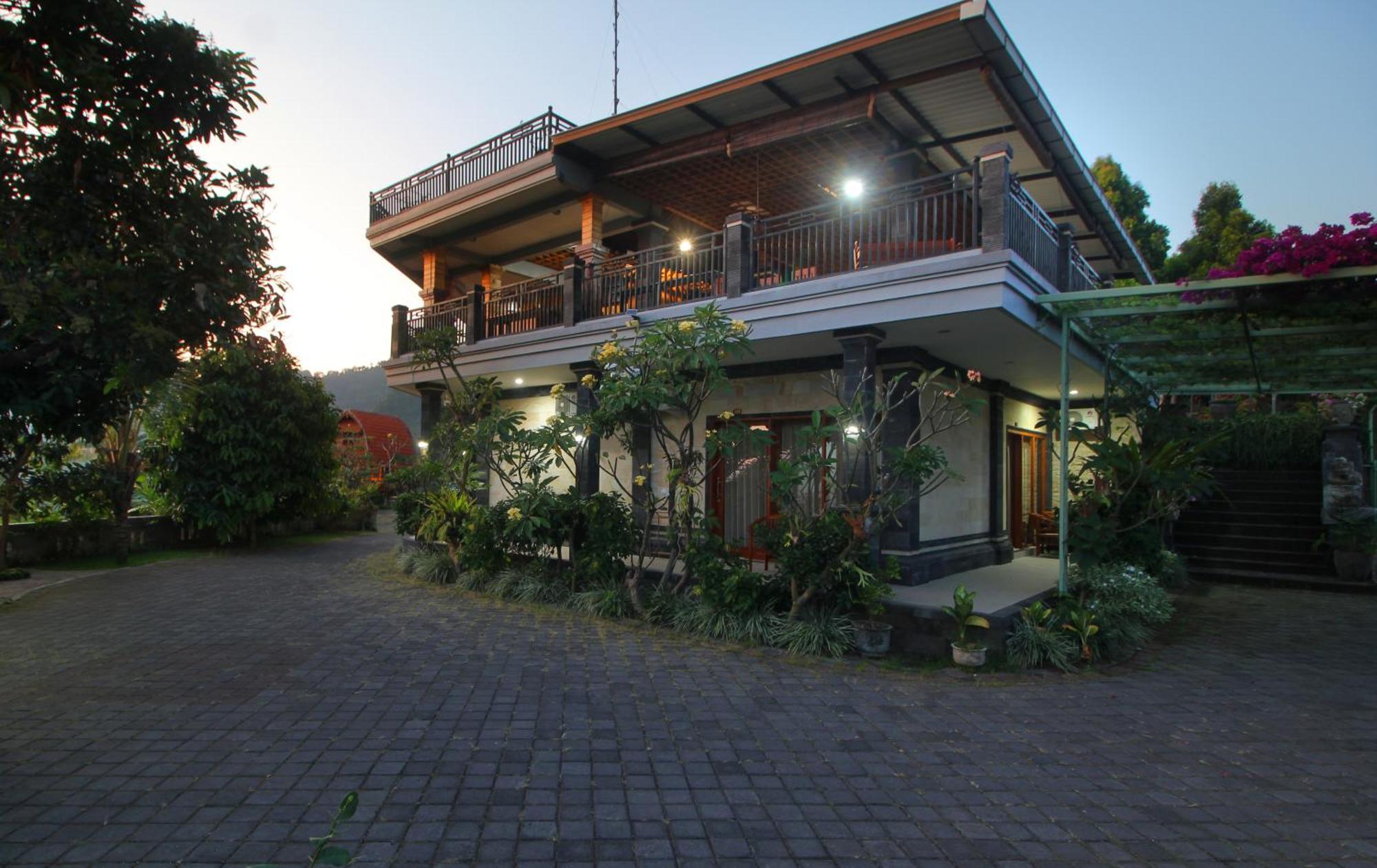 Rostika Hotel Sekumpul Buleleng Exterior foto