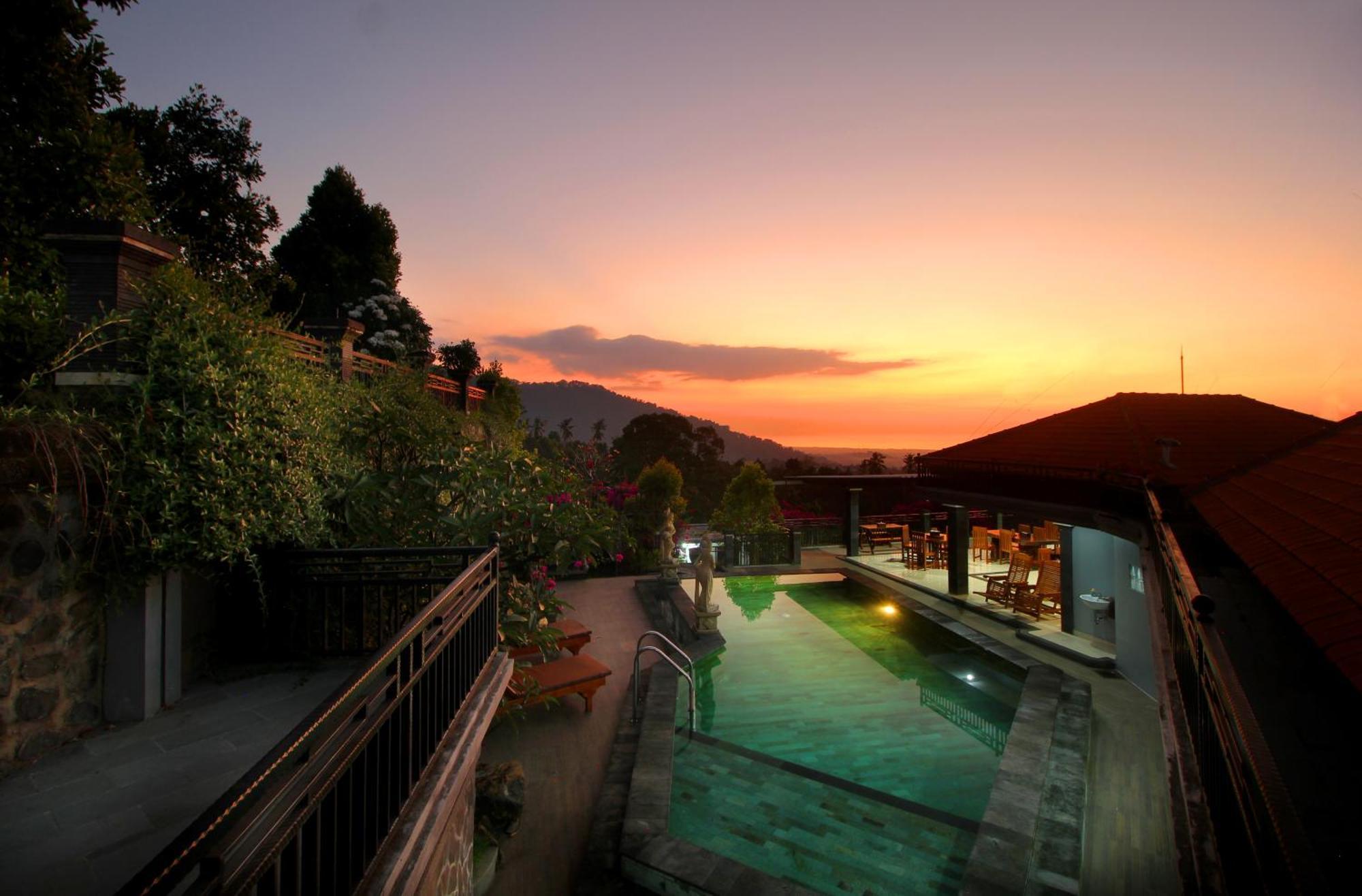 Rostika Hotel Sekumpul Buleleng Exterior foto