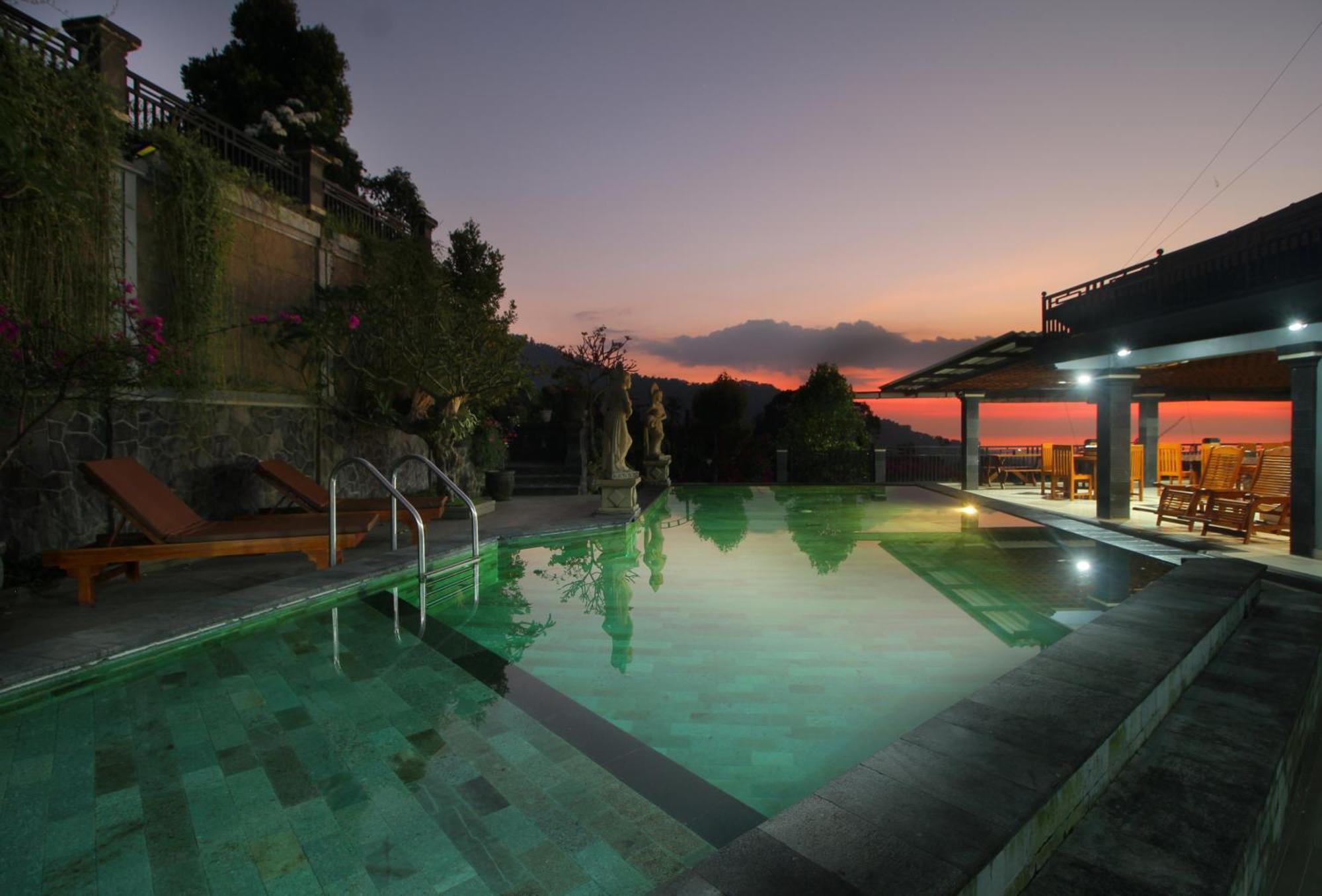 Rostika Hotel Sekumpul Buleleng Exterior foto