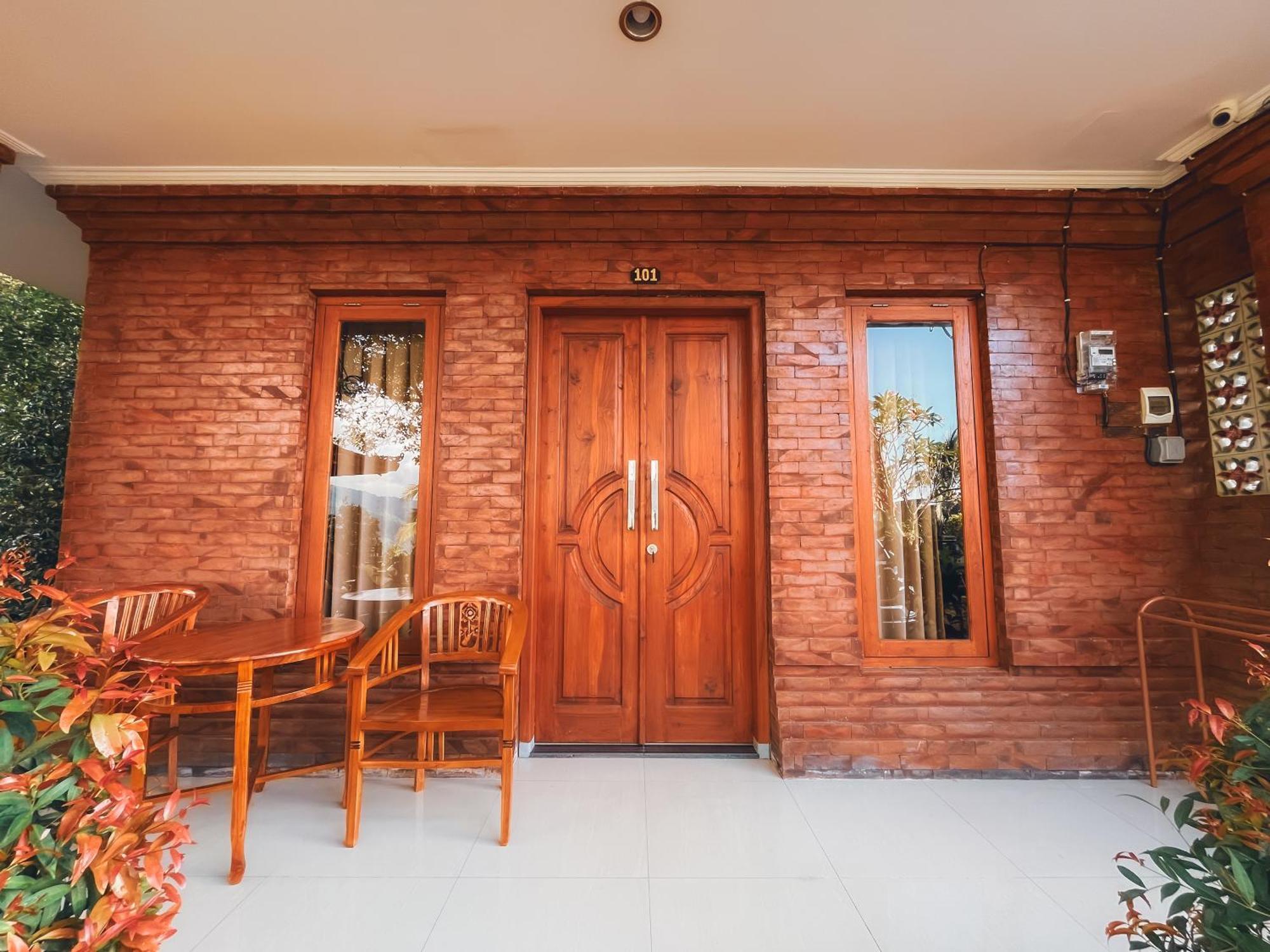 Rostika Hotel Sekumpul Buleleng Exterior foto